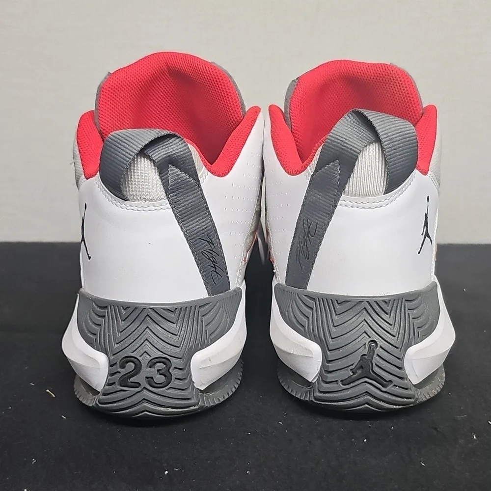 JORDAN STAY LOYAL BASKETBALL SNEAKERS BFPM-11-045